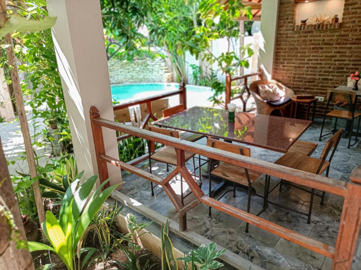 Soraya Yoga Wellness Center Hotel กีลีตราวางัน ภายนอก รูปภาพ