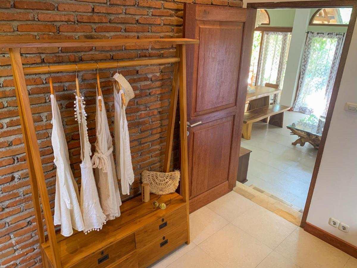 Soraya Yoga Wellness Center Hotel กีลีตราวางัน ภายนอก รูปภาพ